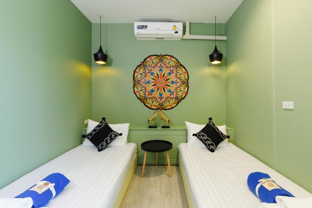 Hostel Ilili House Chiang Mai Zewnętrze zdjęcie