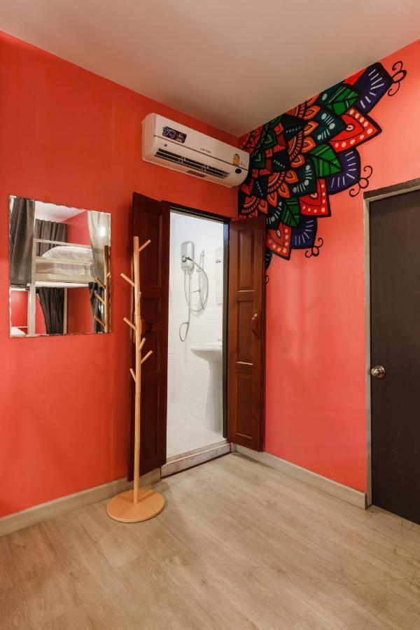Hostel Ilili House Chiang Mai Zewnętrze zdjęcie